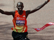 Maratona Londra, vince keniano Kipsang segnare nuovo record
