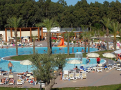 crisi incide sulle vacanze italiani starà casa