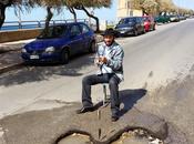 Perchè vuole emigrare dalla Sicilia pazzo: foto dello schifo Aspra