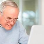 Internet scaccia depressione: anziani navigano stanno meglio