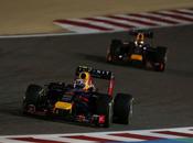 Hamilton: Vettel deve dimostrare essere leader