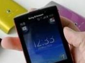 Smartphone passione: Sony Ericsson firma idea regalo “compatta intelligente” Valentino