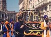 Domenica maggio corteo della comunità Sikh
