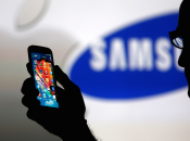 Brevetti, condannata Samsung: dovrà pagare 120mln dollari Apple