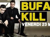 Napoli. arrivo power trio Bufalo Kill