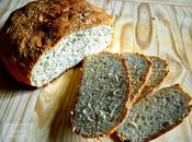 Pane alle erbe mediterranee Bread with mediterranean herbs