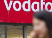 Vodafone: “Nostri utenti spiati, molti governi controllano reti”