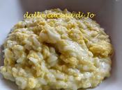 Risotto filante uova cremose pesto