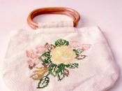 mini-pochette ricamata mano