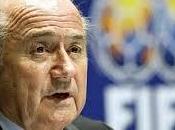 Joseph Blatter favorevole alla tecnologia campo: aiuto agli arbitri”
