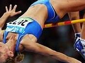 Sbalorditiva Martino: volo d'angelo 2.04 metri!