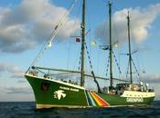 Greenpeace contro trivellazioni Mediterraneo