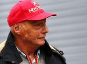 Lauda: Ferrari fatto macchina merda