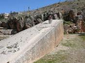 RUSSIA Scoperte enormi strutture megalitiche