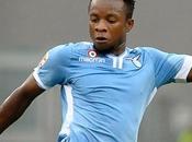 Onazi, Lazio tratta rinnovo