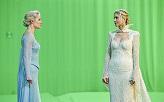 “Once Upon Time primo sguardo (ufficiale) Elizabeth Mitchell come Snow Queen