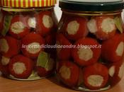 Peperoncini tondi ripieni tonno olive verdi