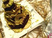 Torta nocciolata cioccolato pere pistacchi: ricchezza risiede piccoli dettagli