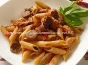 Mezze penne rigate porcini salsiccia
