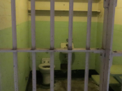 Mafia, agente servizio detenuti: arresto quattro indagati. Portati droga, alcol altro cella