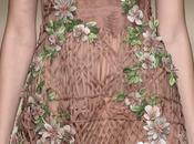 Stampe, patterns effetti superficie: bellissimi dettagli dalla settimana della moda milano (moda donna primavera/estate 2015)