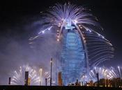 burj arab dubai festeggia anni vita