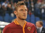 Aveva aggredito domestico Totti: condannato