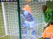 (VIDEO)Epic Moments Chicken Picht Invasion Blackburn Wigan(2012) #thisisfootball