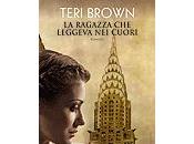 ragazza leggeva cuori Teri Brown