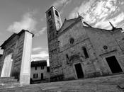 tempo fiumi colore rosso sangue.