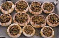 Funghi ripieni spinaci