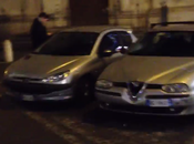 Dove sono auto parcheggiate, commercio muore. Senza auto, fiorisce. Riflessioni Torre Argentina. Diteci vostra