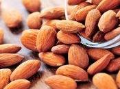 Mandorle: aiuto ridurre colesterolo mantenersi forma