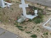 Siracusa: cimitero abbandono degrado rabbia parenti defunti