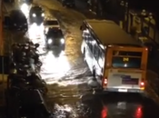Video. cascata strada: Napoli parco acquatico?