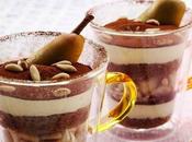 Tiramisù alle pere, cacao pinoli tostati.