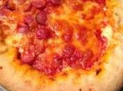 Pizza margherita cornicione ripieno