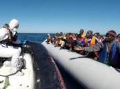 Immigrazione, quasi mille profughi tratti salvo largo delle coste libiche. morto