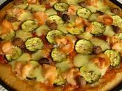 Pizza crusca, zucchine, olive, salmone affumicato lievito madre