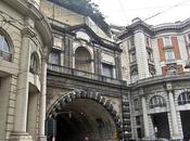 Galleria Della Vittoria chiude d’urgenza dopo crollo alcuni calcinacci