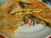 Focaccia lievito madre cotta padella ripiena asparagi, uova mozzarella