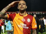 Felipe Melo sempre lontano