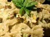 Farfalle Integrali alla Crema verde Zucchine, Pistacchi Basilico