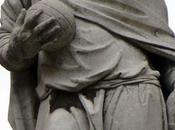 notte giorno) delle statue