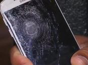 Samsung Galaxy Edge salva vita uomo durante attacchi terroristici Parigi [VIDEO]