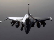 Siria, ancora raid della Francia Raqqa contro l’Isis. Perquisizioni Tolosa Reims