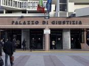 Allarme bomba Tribunale Napoli