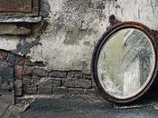 scala, specchio altri oggetti della disgrazia nella superstizione napoletana