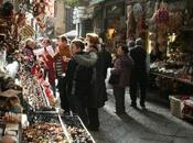 Paura Gregorio Armeno, donna prova rapire bambina