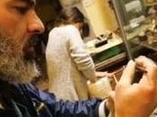 Video. Presepe napoletano. artigiani Gregorio Armeno raccontano come nasce